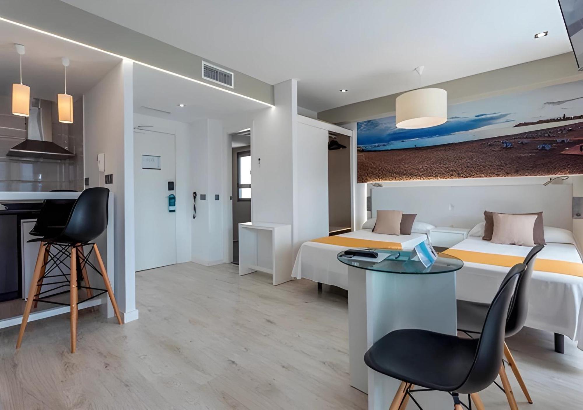Flamingo Beach Resort - Adults Recommended Benidorm Bagian luar foto
